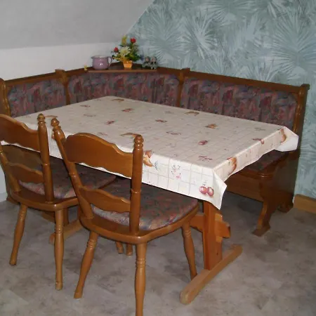 Ferienwohnung Lindner アパート